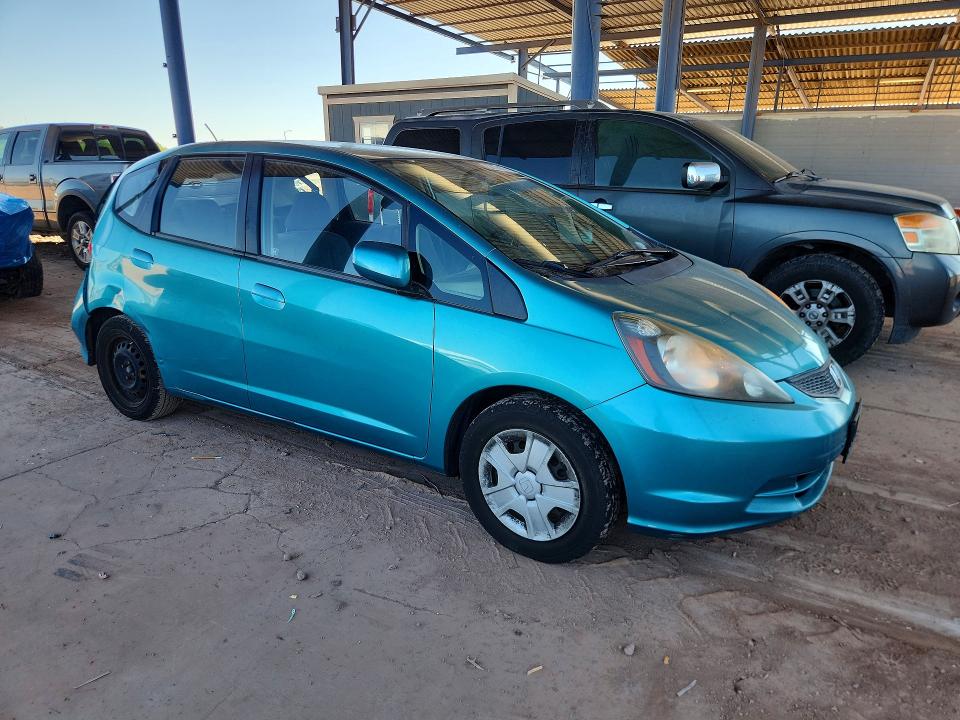 2012 Honda Fit VIN JHMGE8H38CC009737 COPART salvage auction — REAR END, Az - Cert Of Title - Salvage, sold $975 on 2026-07-07 (photo 4)