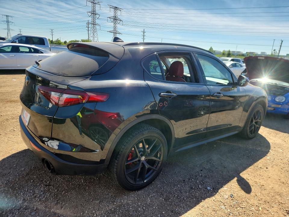2020 Alfa romeo VIN ZASPAKAN0L7C87098 COPART salvage auction — VANDALISM, Il - Salvage Certificate, sold $700 on 2026-07-21 (photo 3)