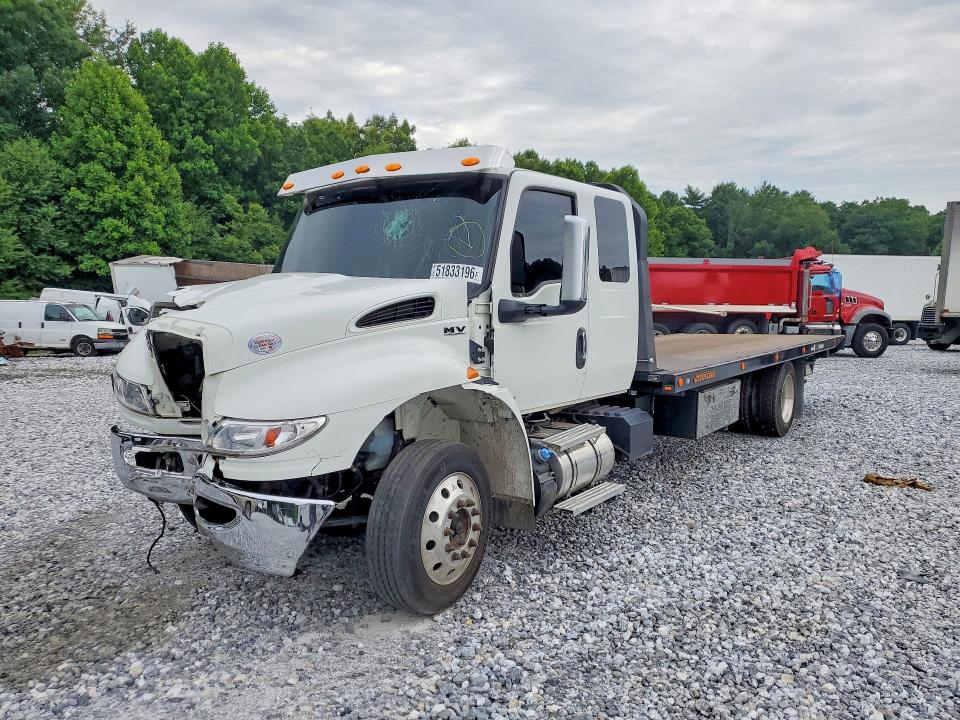 2022 International Mv-series VIN 1HTEUMML7NH273163 — COPART salvage auction photo