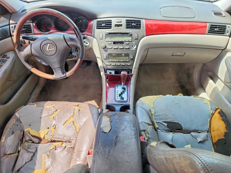2002 Lexus Es 300 VIN JTHBF30G920043047 COPART salvage auction — FRONT END, FL - CERT OF TITLE SLVG REBUILDABLE, sold $250 on 2026-07-14 (photo 8)