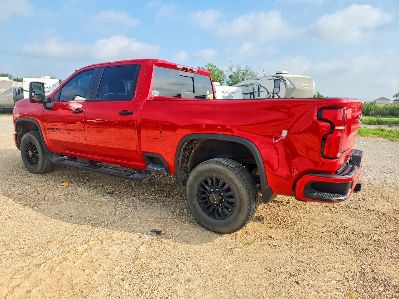 2024 Chevrolet Silverado 2500 VIN 2GC4YNEY2R1225124 COPART salvage auction — Front End, TX - SALVAGE VEHICLE TITLE, sold $32,250 on 2026-07-02 (photo 2)