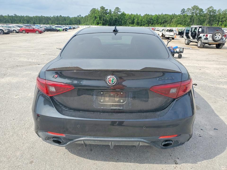 2021 Alfa romeo Giulia VIN ZARFANBN8M7644894 COPART salvage auction — FRONT END, Sc - Cert Of Title-Salvage, sold $9,500 on 2026-07-20 (photo 6)