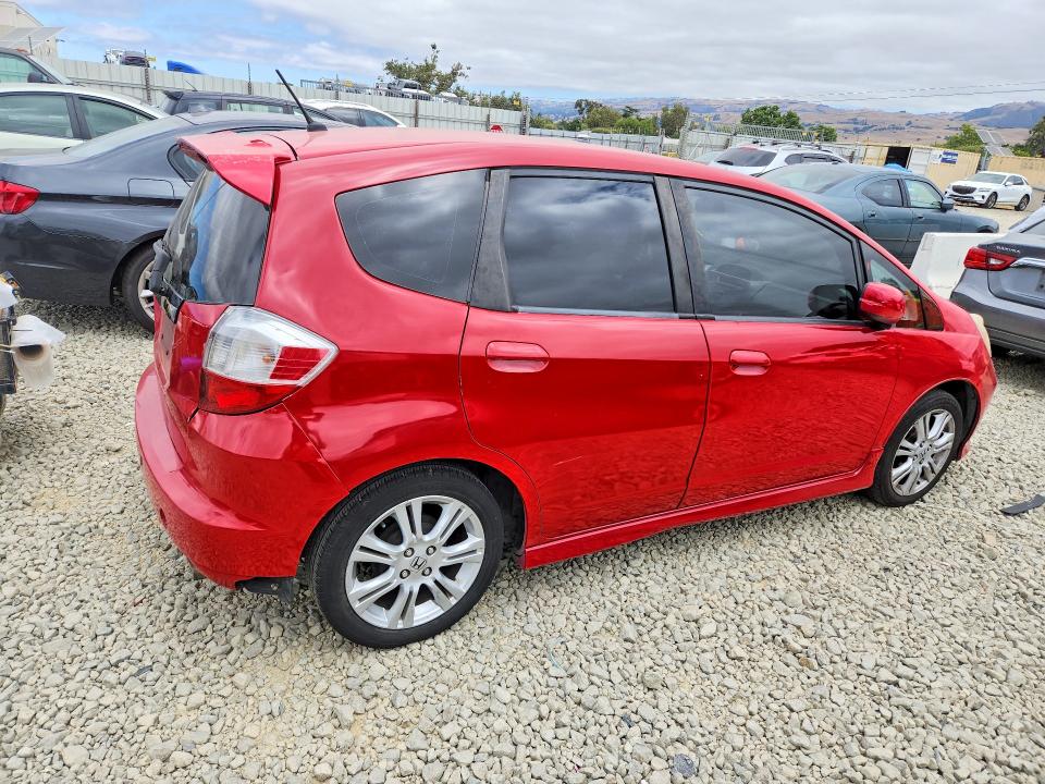 2011 Honda Fit VIN JHMGE8H57BS011405 COPART salvage auction — FRONT END, CA - SALVAGE CERTIFICATE, sold $500 on 2026-07-14 (photo 3)