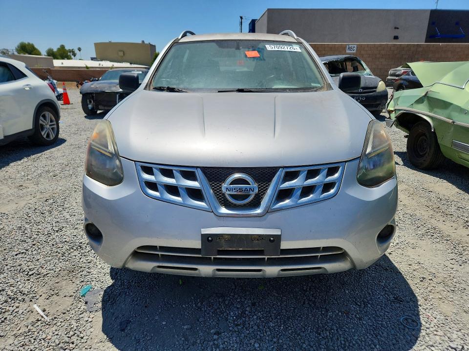 2015 Nissan Rogue VIN JN8AS5MT2FW164179 COPART salvage auction — MINOR DENT/SCRATCHES, Ca - Dis/Dlr/Exp Only Clean Title, sold $300 on 2026-07-29 (photo 5)