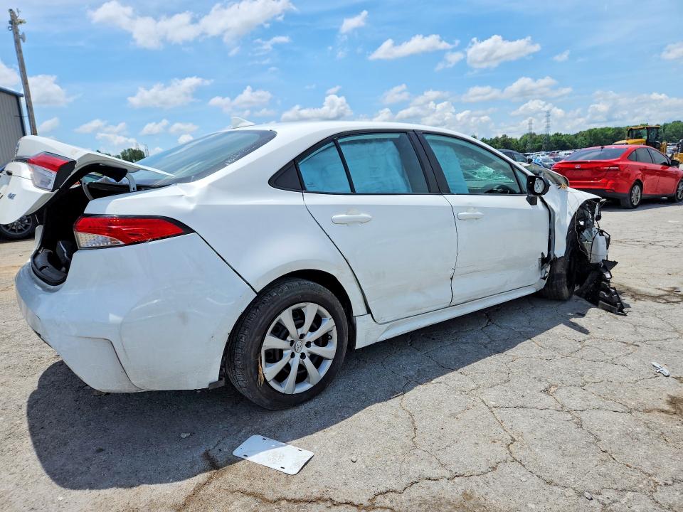 2021 Toyota Corolla VIN 5YFEPMAEXMP218008 COPART salvage auction — FRONT END, Tn - Salvage Certificate, sold $750 on 2026-07-02 (photo 3)