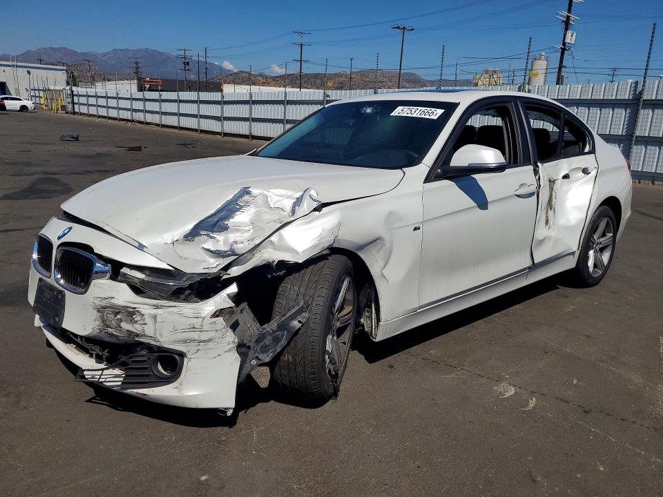 2015 BMW 3er VIN WBA3A5G55FNS83710 COPART salvage auction — FRONT END, Ca - Acq Bos - Post Sale - Salvage, sold $900 on 2026-07-09 (photo 1)