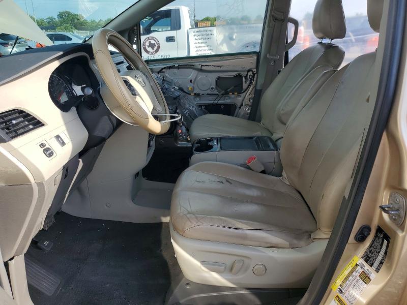 2011 Toyota Sienna VIN 5TDKK3DC4BS005968 COPART salvage auction — SIDE, Tx - Salvage Vehicle Title, sold $2,000 on 2026-07-13 (photo 7)