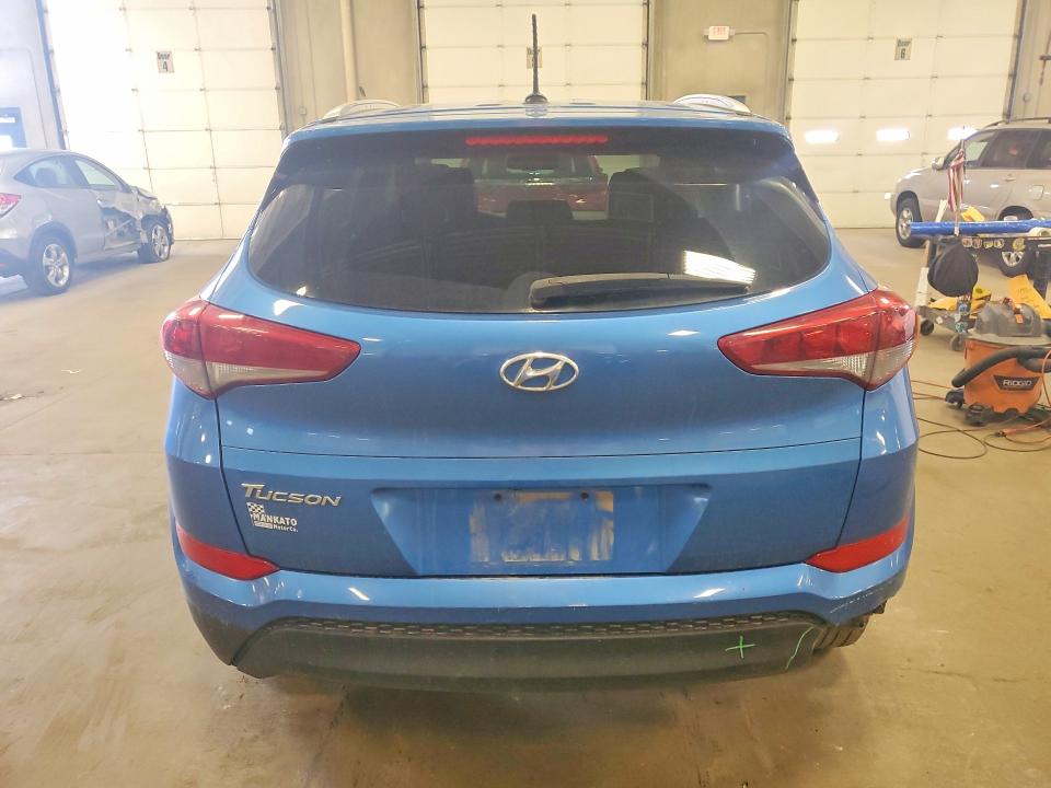 2017 Hyundai Tucson VIN KM8J33A4XHU476013 COPART salvage auction — FRONT END, Mn - Cert Of Title-Salvage, sold $1,750 on 2026-07-16 (photo 6)