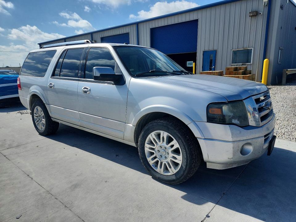 2011 Ford Expedition VIN 1FMJK1K58BEF25807 COPART salvage auction — FRONT END, Tx - Salvage Vehicle Title, sold $825 on 2026-07-02 (photo 4)