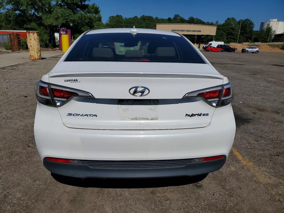 2017 Hyundai Sonata VIN KMHE24L15HA059137 COPART salvage auction — MINOR DENT/SCRATCHES, Sc - Certificate Of Title (P), sold $3,300 on 2026-07-24 (photo 6)