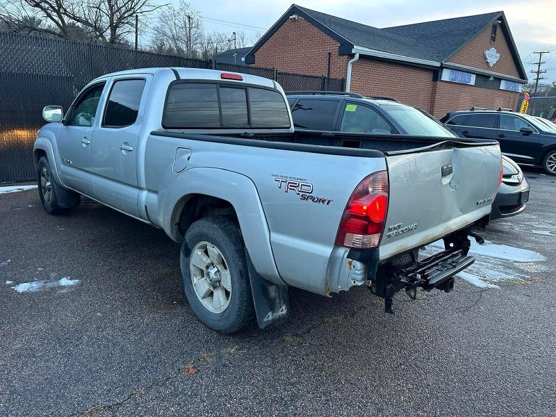 2006 Toyota Tacoma VIN 5TEMU52N46Z303495 COPART salvage auction — REAR END, Ny - Certificate Of Title (P), sold $4,800 on 2026-07-02 (photo 3)
