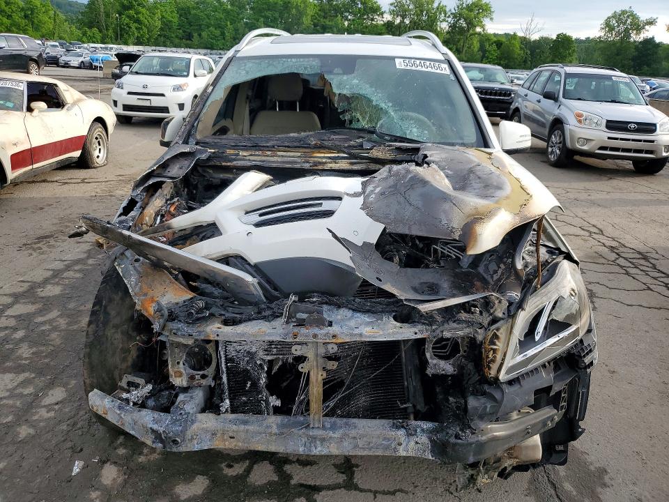 2016 Mercedes-benz Gl-class VIN 4JGDF6EE3GA646088 COPART salvage auction — BURN, Ct - Cert Of Title-Salvage, sold $475 on 2026-07-02 (photo 5)