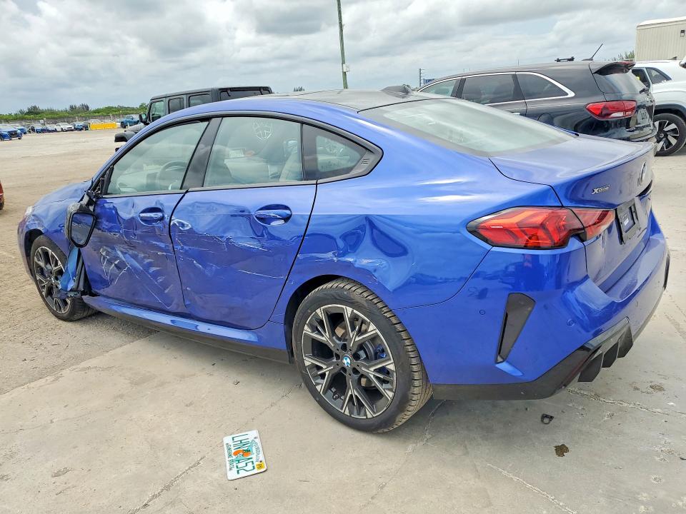 2026 BMW VIN WBA23GG07T7U41857 COPART salvage auction — SIDE, Fl - Certificate Of Title, sold $21,600 on 2026-07-06 (photo 2)