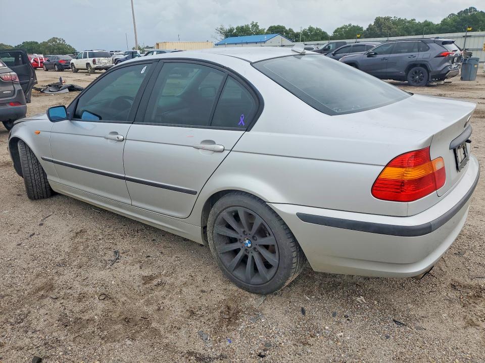 2005 BMW 3er VIN WBAEV33425KW15911 COPART salvage auction — FRONT END, Fl - Certificate Of Destruction, sold $225 on 2026-07-02 (photo 2)