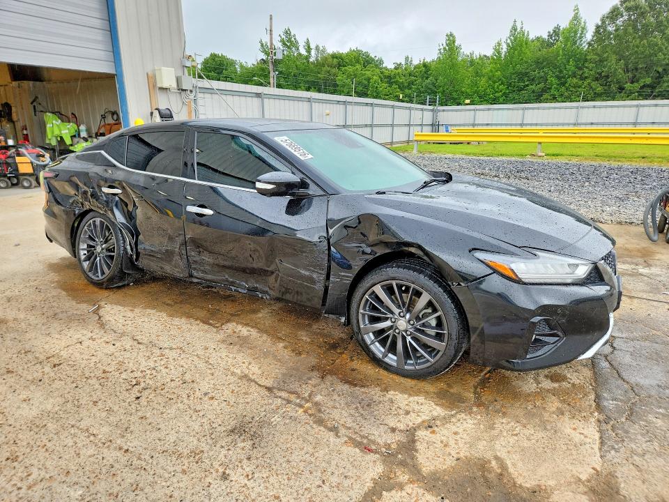 2020 Nissan VIN 1N4AA6FVXLC370176 COPART salvage auction — SIDE, Ms - Cert Of Title-Salvaged, sold $2,750 on 2026-07-30 (photo 4)