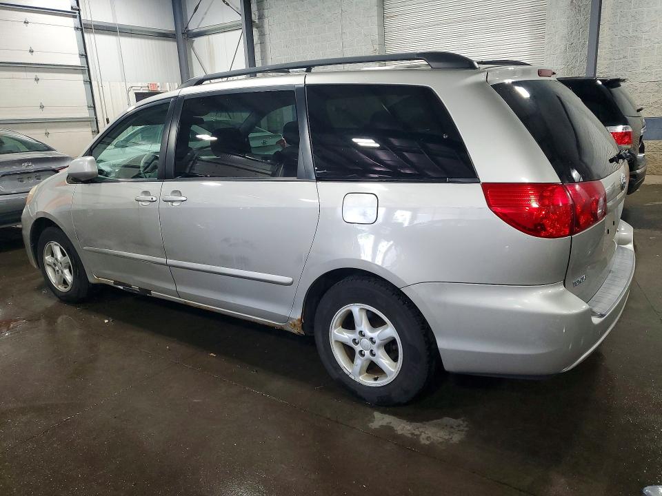 2006 Toyota Sienna VIN 5TDZA22C56S579533 COPART salvage auction — FRONT END, Mn - Cert Of Title-Prior Salvage, sold $250 on 2026-07-21 (photo 2)