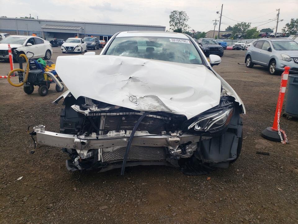 2020 Mercedes-benz E-klasse VIN WDDZF8EB8LA750412 COPART salvage auction — FRONT END, Ct - Cert Of Title-Salvage, sold $4,450 on 2026-07-14 (photo 5)