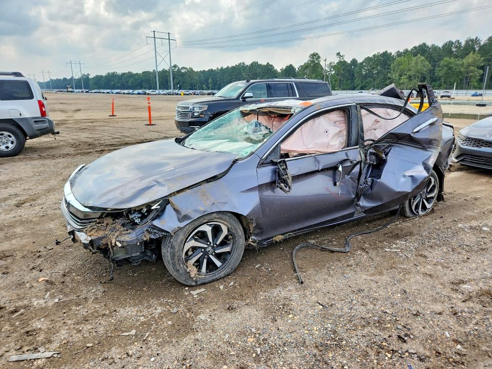 2016 Honda Accord VIN 1HGCR2F06GA024735 COPART salvage auction — ROLLOVER, La - Cert Of Title-Salvage, sold $450 on 2026-07-02 (photo 1)