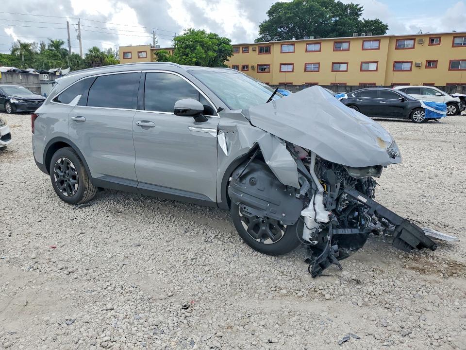 2026 Kia Sorento VIN 5XYRL4JC7TG437863 COPART salvage auction — FRONT END, Fl - Certificate Of Destruction, sold $350 on 2026-07-28 (photo 4)