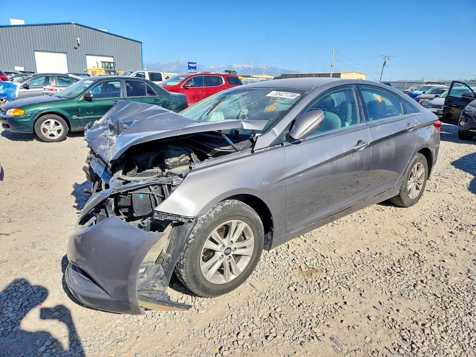 2012 Hyundai Sonata VIN 5NPEB4AC2CH310772 — COPART salvage auction photo