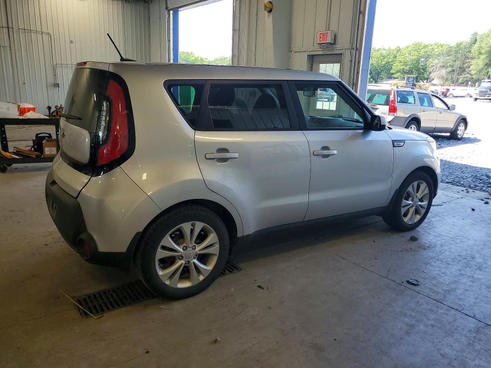 2015 Kia Soul VIN KNDJP3A54F7780791 COPART salvage auction — VANDALISM, Mn - Cert Of Title-Salvage, sold $2,200 on 2026-07-28 (photo 3)
