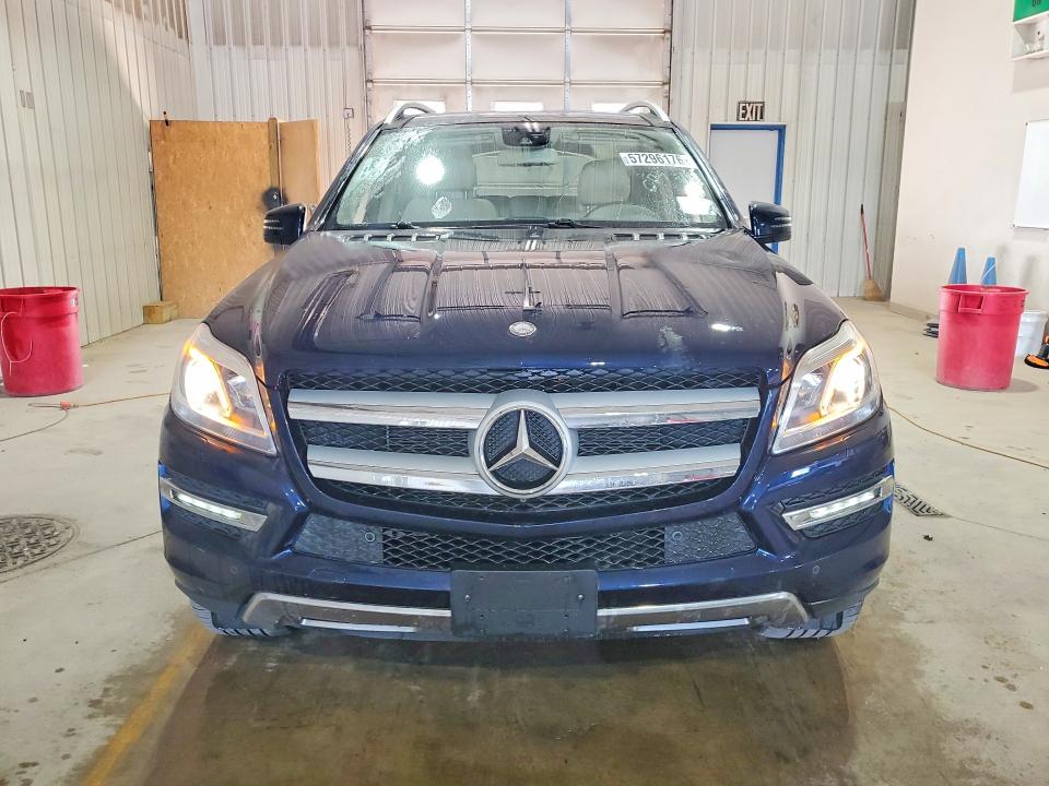 2015 Mercedes-benz VIN 4JGDF6EE1FA520908 COPART salvage auction — NORMAL WEAR, Fl - Certificate Of Title, sold $4,150 on 2026-07-30 (photo 5)