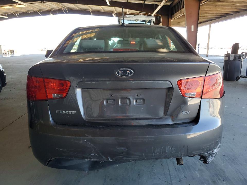 2013 Kia VIN KNAFU4A24D5696910 COPART salvage auction — FRONT END, CA - SALVAGE CERTIFICATE, sold $600 on 2026-07-02 (photo 6)