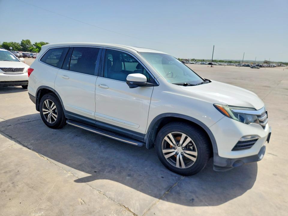 2016 Honda Pilot VIN 5FNYF5H69GB030729 COPART salvage auction — NORMAL WEAR, Tx - Certificate Of Title, sold $4,950 on 2026-07-09 (photo 4)