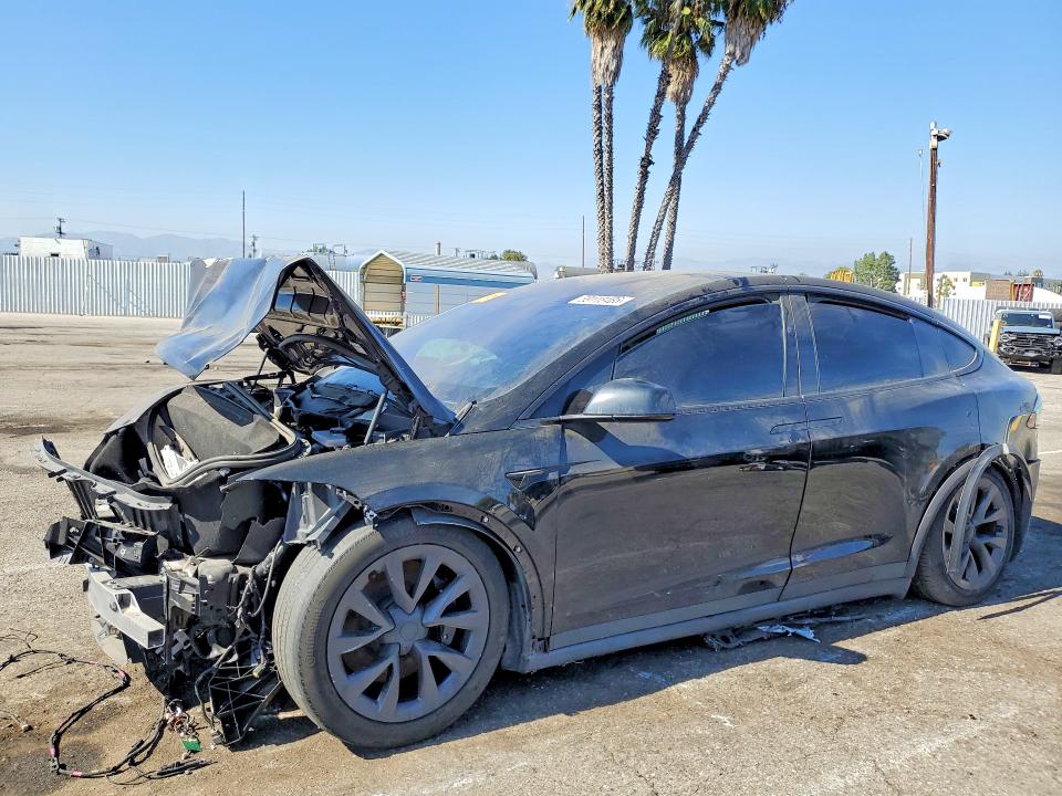 2022 Tesla Model x VIN 7SAXCBE59NF328860 — COPART salvage auction photo