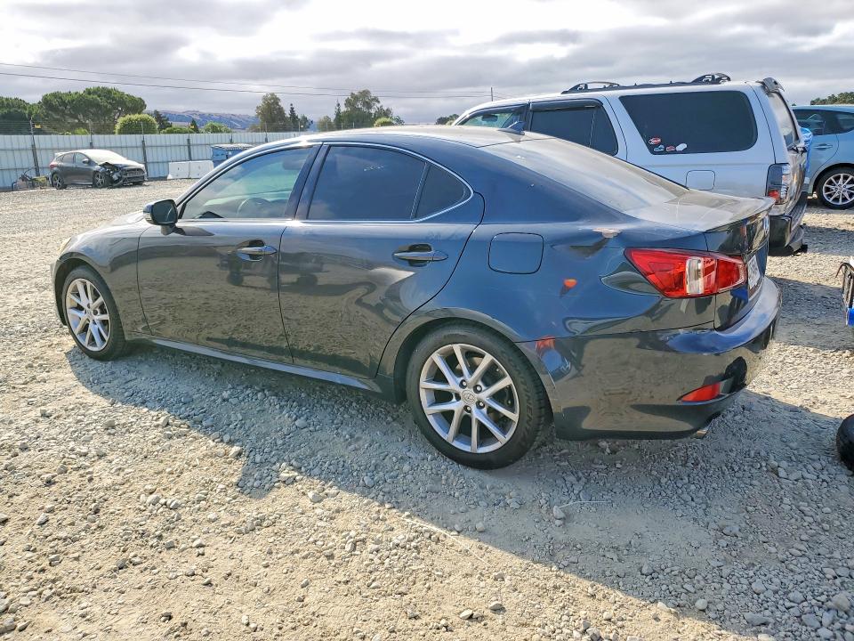 2011 Lexus Is VIN JTHBF5C23B5143112 COPART salvage auction — VANDALISM, Ca - Salvage Certificate, sold $875 on 2026-07-02 (photo 2)