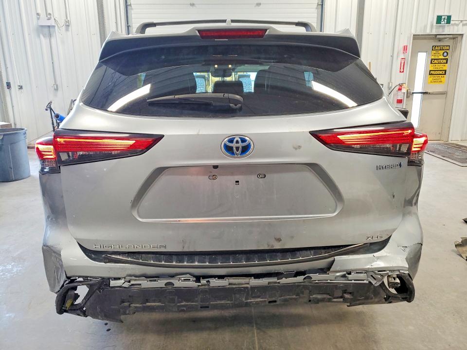 2020 Toyota Highlander hybrid VIN 5TDGBRCH8LS503663 COPART salvage auction — REAR END, On - Permit No Brand - Unfit, sold $4,400 on 2026-07-30 (photo 6)