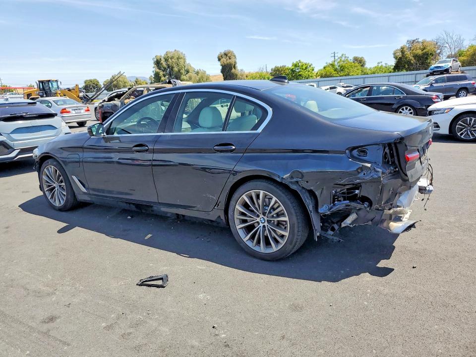 2021 BMW VIN WBA13AG08MCG34023 COPART salvage auction — REAR END, Salvage Title, sold $16,300 on 2026-07-13 (photo 2)