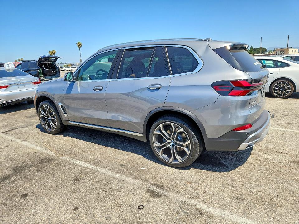 2026 BMW VIN 5UX13EU01T9319926 COPART salvage auction — SIDE, CA - SALVAGE CERTIFICATE, sold $23,100 on 2026-07-24 (photo 2)