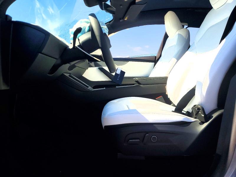 2026 Tesla Model y VIN 7SAYGDEE6TA636518 COPART salvage auction — SIDE, Ny - Mv-907A Salvage Certificate, sold $18,900 on 2026-07-13 (photo 7)