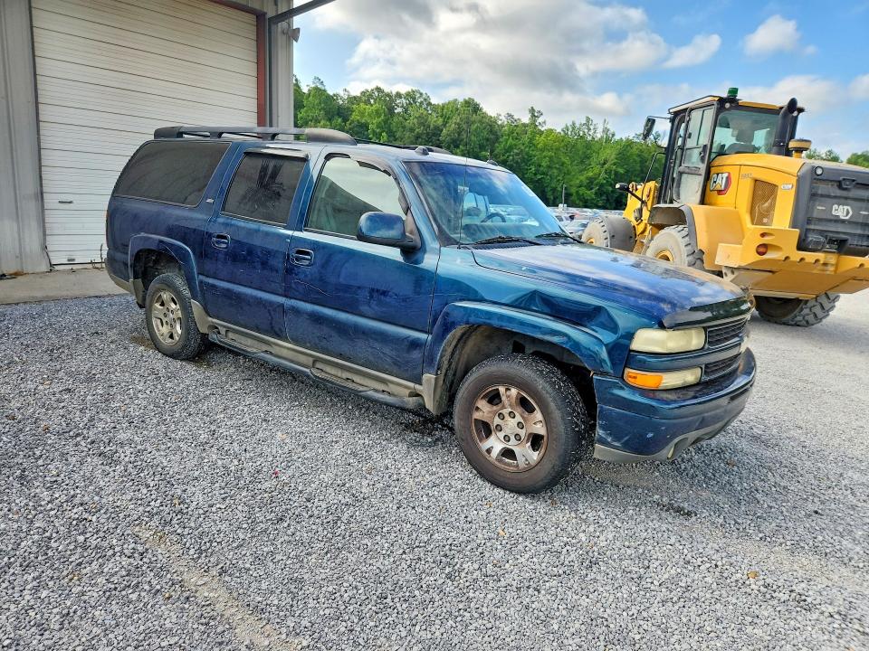 2005 Chevrolet Suburban VIN 3GNFK16Z45G158562 COPART salvage auction — SIDE, MS - CERT OF TITLE-SALVAGED, sold $650 on 2026-07-08 (photo 4)