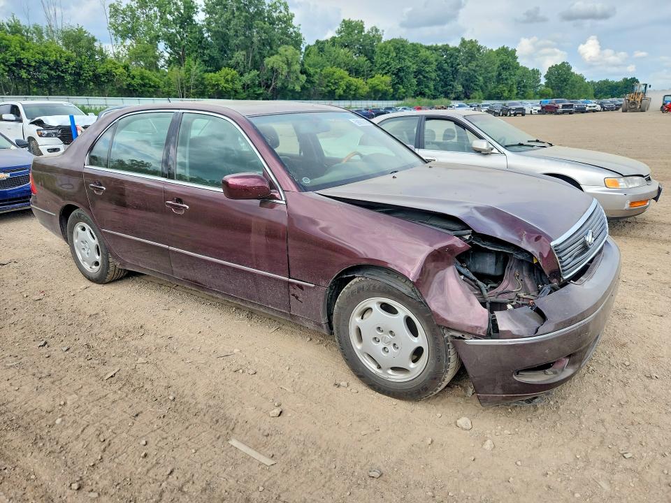 2001 Lexus Ls 430 VIN JTHBN30F810019556 COPART salvage auction — FRONT END, Mi - Certificate Of Title, sold $250 on 2026-07-29 (photo 4)