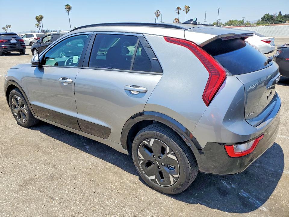 2025 Kia Niro VIN KNDCR3L18S5145429 COPART salvage auction — PARTIAL REPAIR, Ca - Dis/Dlr/Exp Only Clean Title, sold $17,700 on 2026-07-15 (photo 2)