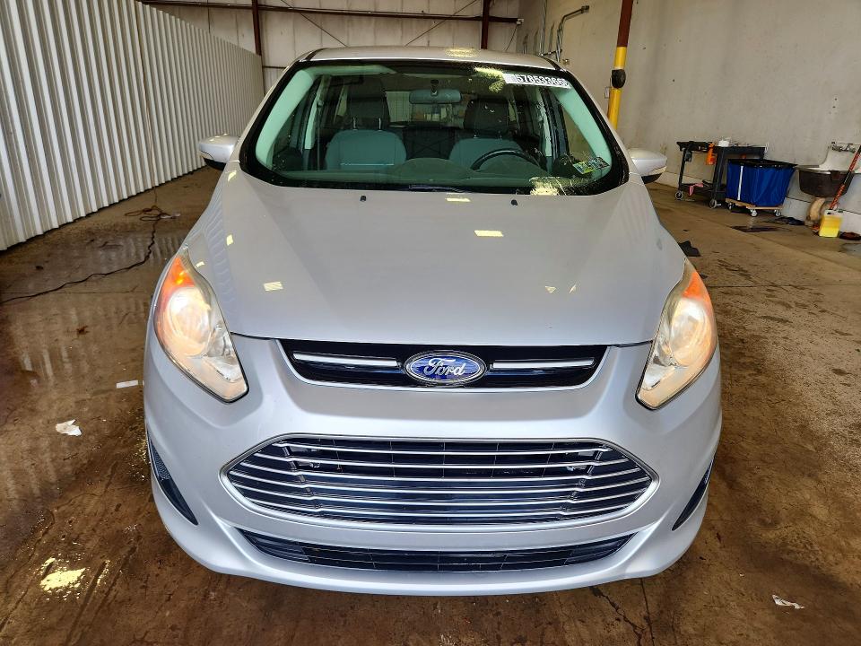 2015 Ford C-max VIN 1FADP5AU5FL123737 COPART salvage auction — MINOR DENT/SCRATCHES, PA - CERT OF TITLE, sold $2,850 on 2026-07-09 (photo 5)