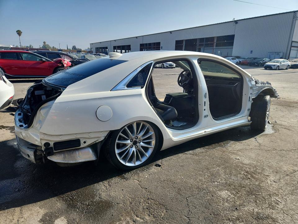 2015 Cadillac Xts VIN 2G61V5S83F9115845 COPART salvage auction — STRIPPED, CA - CERTIFICATE OF TITLE, sold $50 on 2026-07-09 (photo 3)