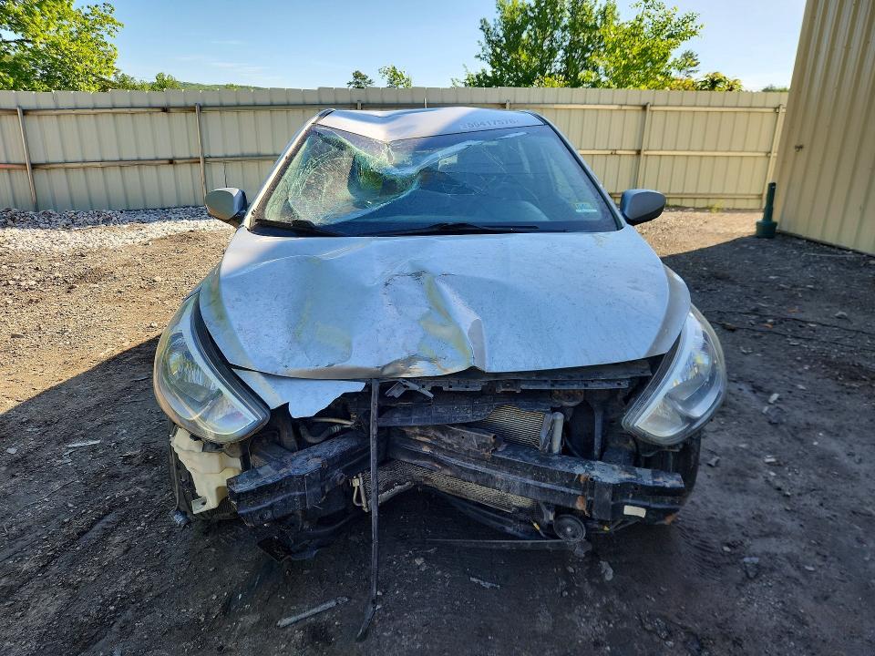2016 Hyundai Accent VIN KMHCT4AE8GU968352 COPART salvage auction — FRONT END, Vt - Cert Of Title-Salvage Vehicle, sold $175 on 2026-07-13 (photo 5)
