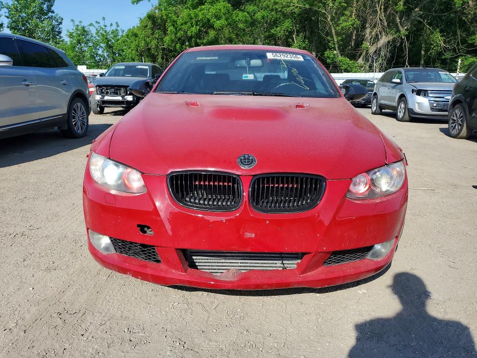 2009 BMW 1 series VIN WBAWB73529P045477 COPART salvage auction — VANDALISM, ON - PERMIT NO BRAND - UNFIT, sold $625 on 2026-07-28 (photo 5)