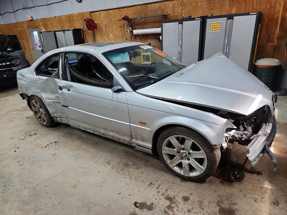 2001 BMW 3 series VIN WBABN33461JW49918 COPART salvage auction — FRONT END, MI - CERTIFICATE OF TITLE, sold $60 on 2026-07-15 (photo 4)