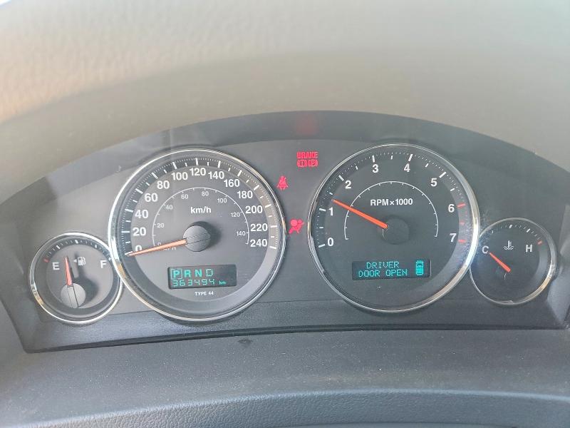 2007 Jeep Grand cherokee VIN 1J8GR48K17C557292 COPART salvage auction — FRONT END, AB - BOS - SALVAGE, sold $450 on 2026-07-02 (photo 9)