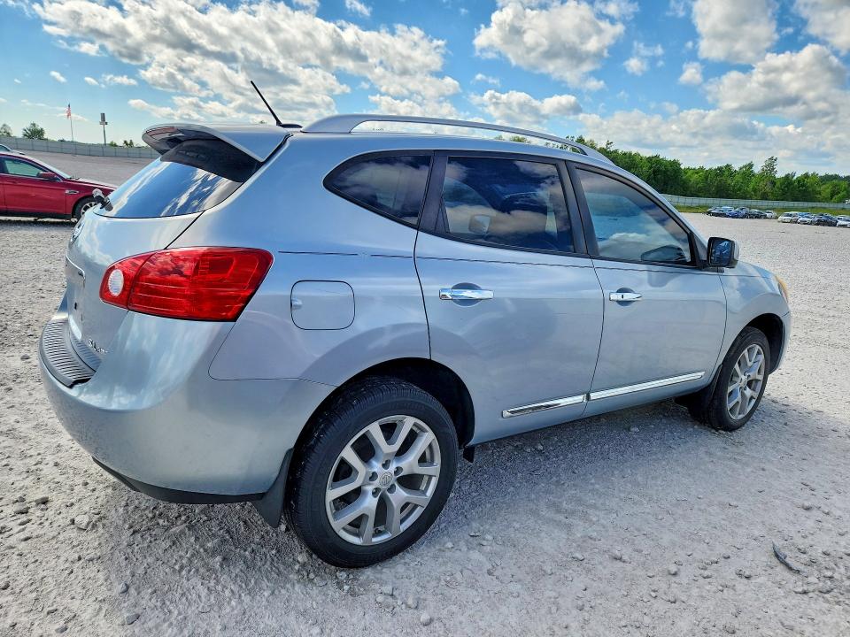 2013 Nissan Rogue sport VIN JN8AS5MV4DW124541 COPART salvage auction — FRONT END, MI - CERT OF TITLE-REBUILT SALVAGE, sold $200 on 2026-08-02 (photo 3)