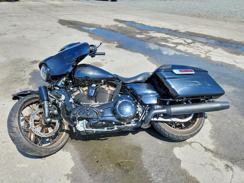 2022 Harley-davidson Street glide VIN 1HD1ABL23NB609152 COPART salvage auction — FRONT END, Fl - Cert Of Title Slvg Rebuildable, sold $5,400 on 2026-08-20 (photo 2)