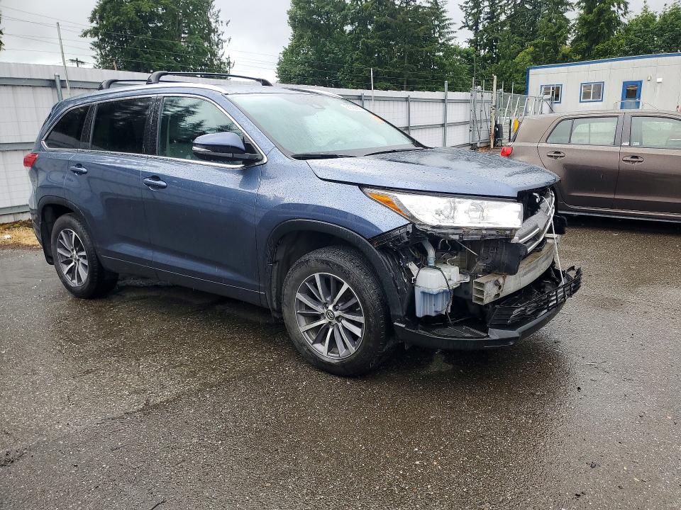 2018 Toyota Highlander VIN 5TDJZRFH2JS820073 COPART salvage auction — FRONT END, Wa - Bill Of Sale, sold $9,400 on 2026-07-06 (photo 4)