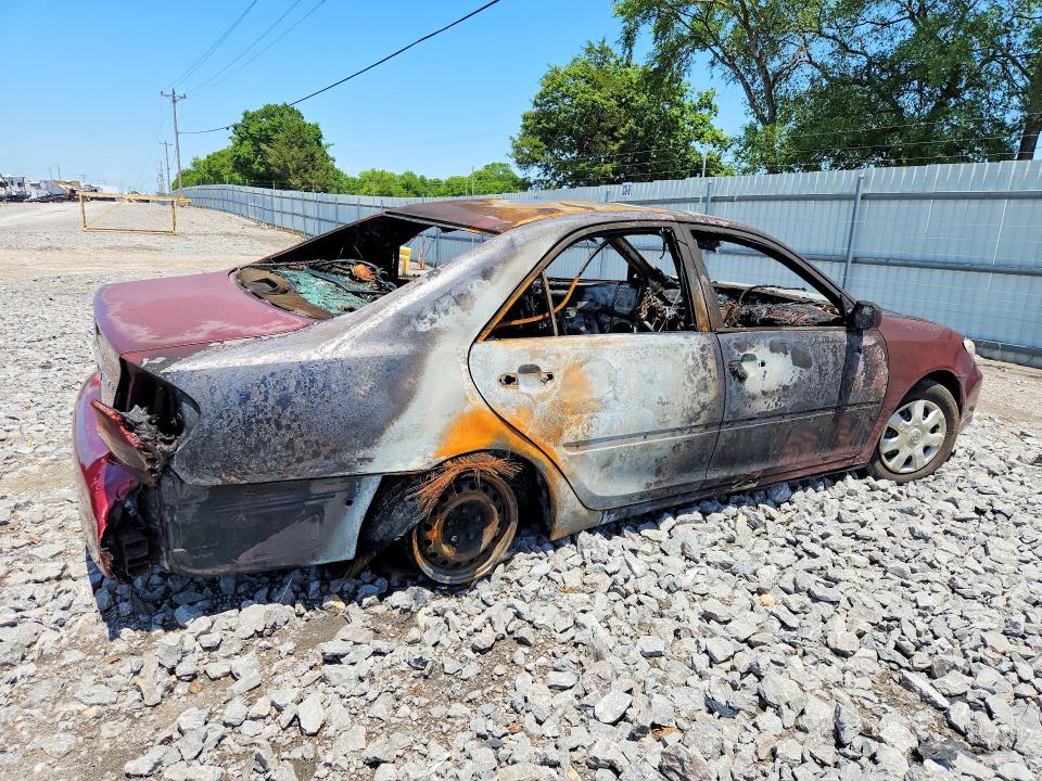 2004 Toyota Camry VIN 4T1BE32K94U274558 COPART salvage auction — INTERIOR BURN, Tn - Salvage Certificate, sold $150 on 2026-07-06 (photo 3)