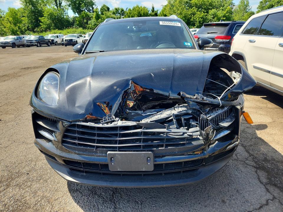 2020 Porsche Macan VIN WP1AB2A55LLB33052 COPART salvage auction — FRONT END, NH - CERT OF TITLE-SALVAGE, sold $975 on 2026-07-24 (photo 5)