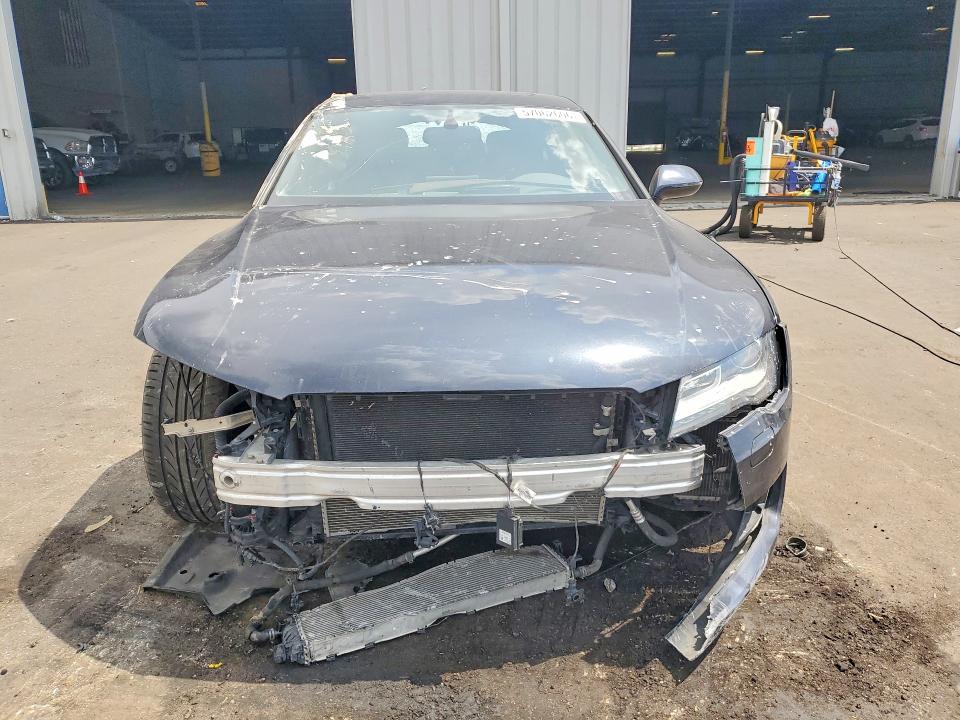 2015 Audi A7 VIN WAUWGAFC7FN024088 COPART salvage auction — SIDE, Fl - Cert Of Title Slvg Rebuildable, sold $1,600 on 2026-07-29 (photo 5)