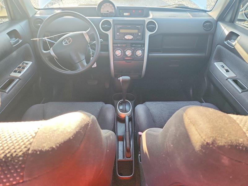2004 Toyota Scion VIN JTLKT324240152647 COPART salvage auction — REAR END, Fl - Cert Of Title Slvg Rebuildable, sold $750 on 2026-07-02 (photo 8)